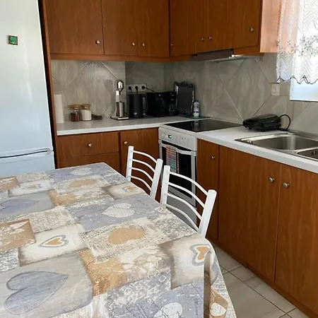 To Paradosiako Сasa de vacaciones Serifos Town