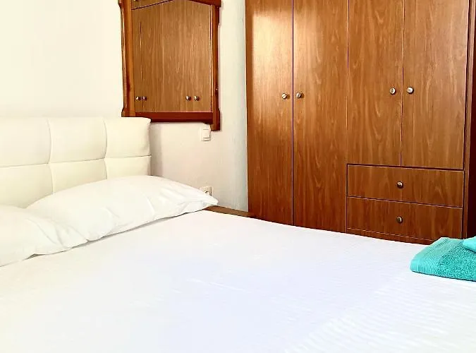 بيت للعطل To Paradosiako Serifos Town