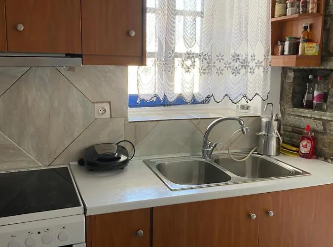 別荘 To Paradosiako *